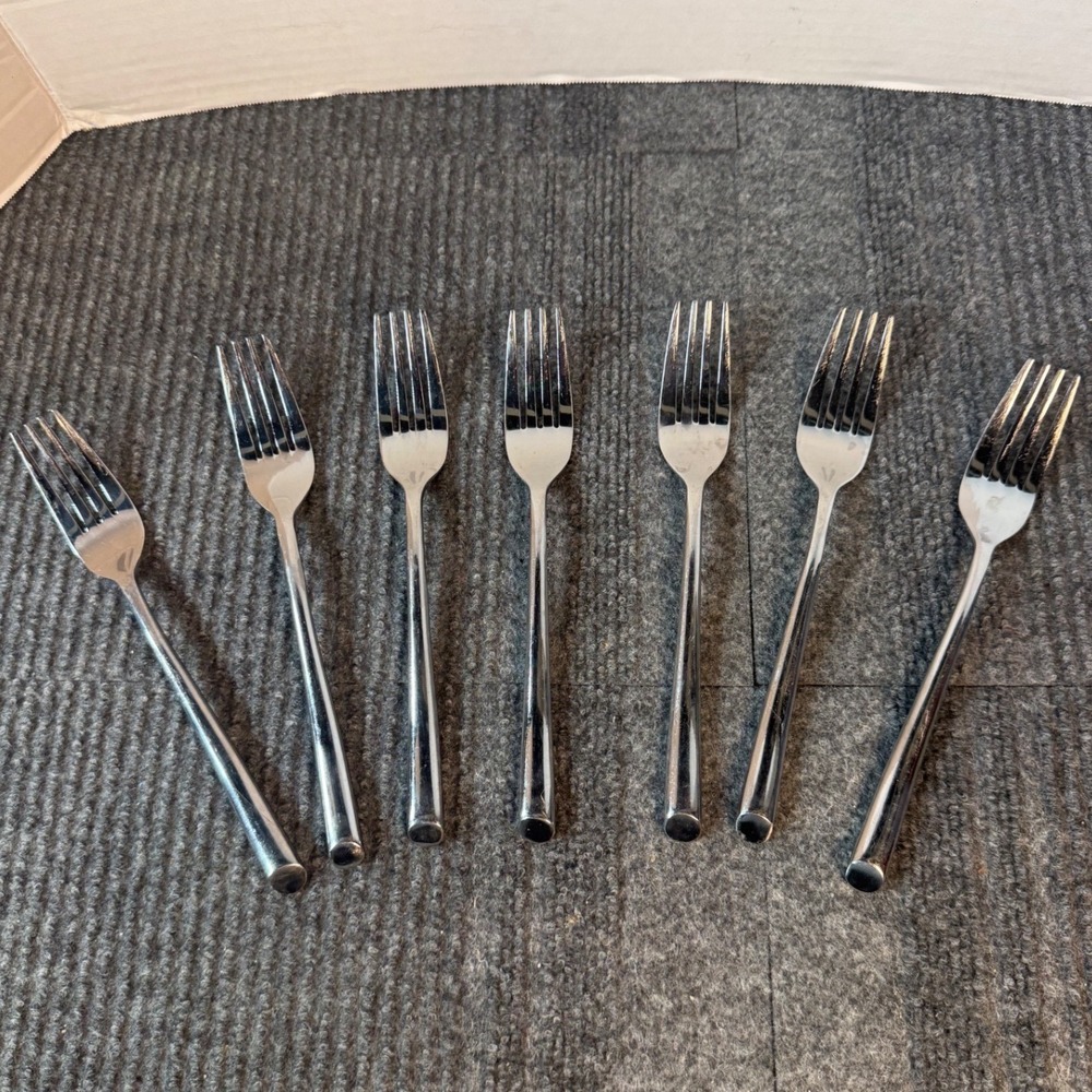 Towle Living Wave Collection Stainless Steel Dinner Forks Set of 7 Modern 8.25"